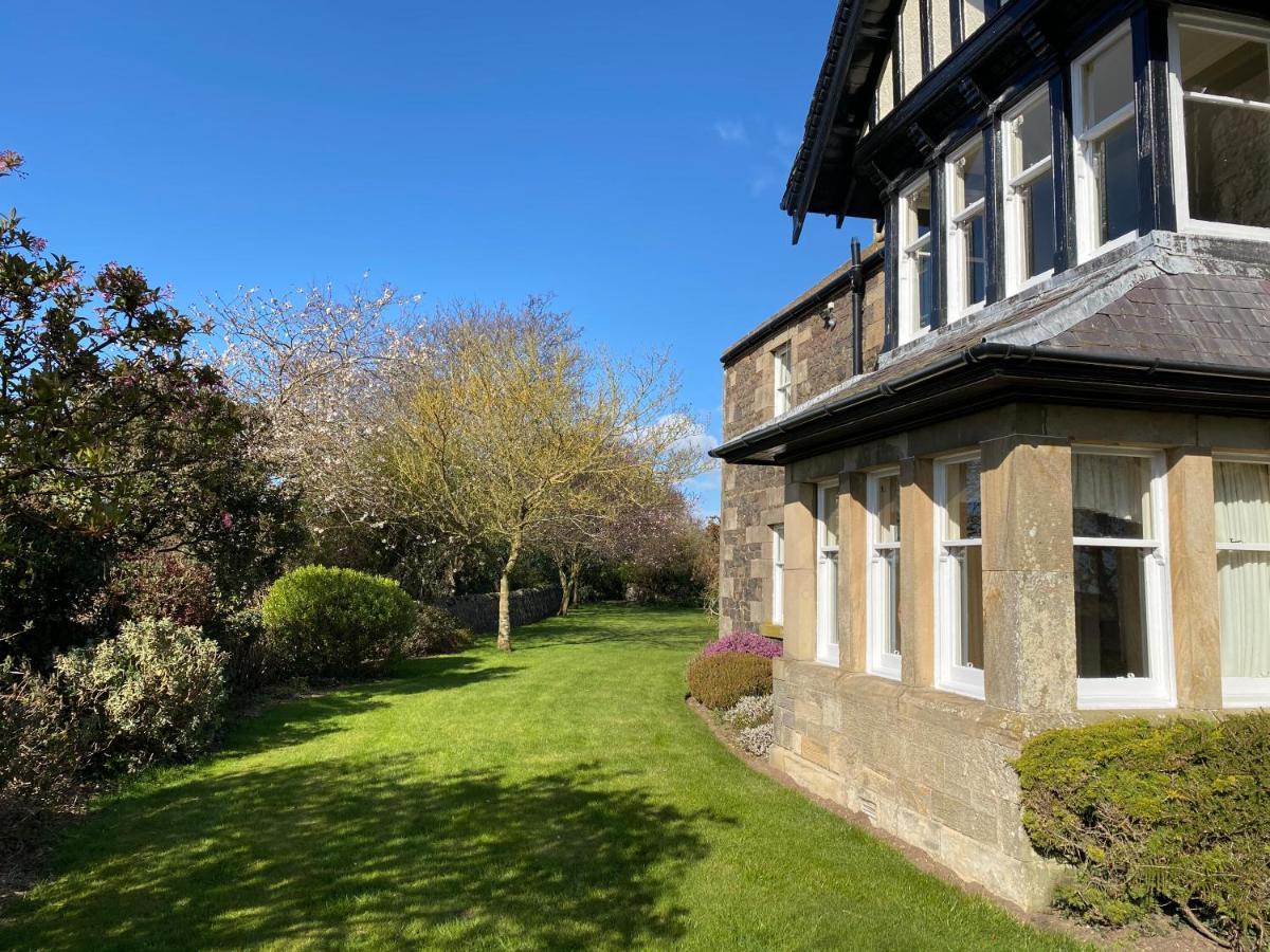 Vicarsford Farmhouse With Hot Tub Leuchars Exterior foto